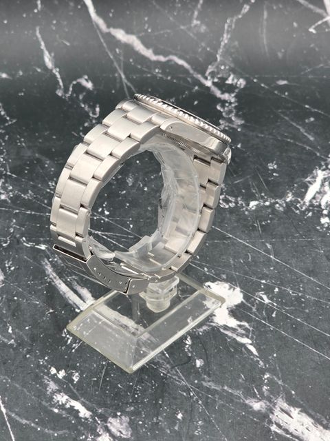 Rolex Submariner 16610 Image 3